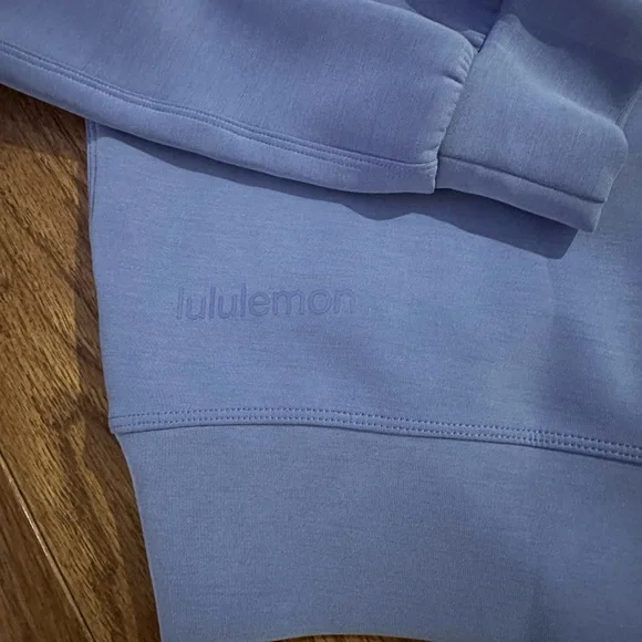Lululemon Softstreme Crewneck Sweatshirt - Picture 3 of 4